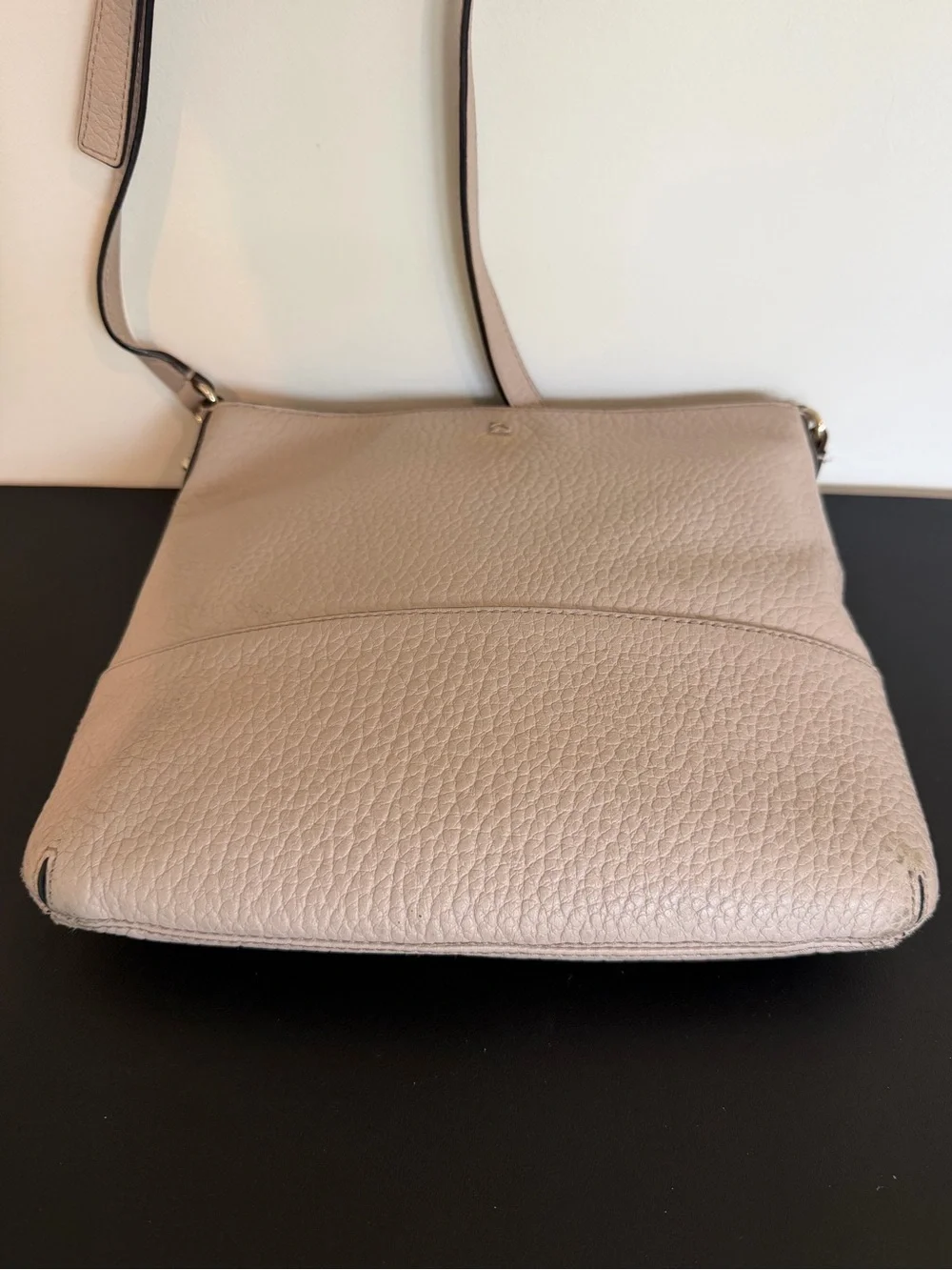 Kate Spade Pebbled Leather Crossbody Bag Gray Taupe Adjustable Strap